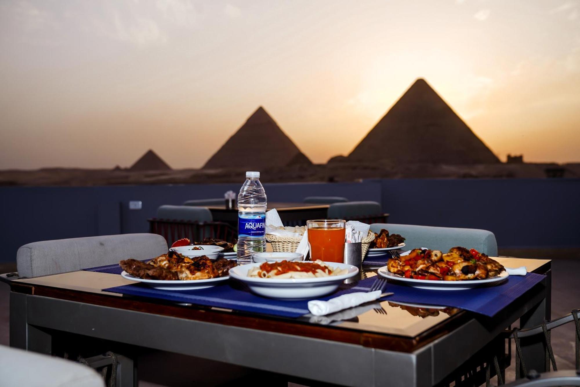 Pyramids Hotel Kafrat al Jabal Exterior photo